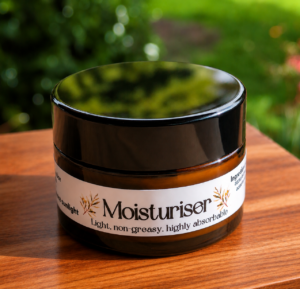 Earthly Virtues Moisturiser Small jar 30g
